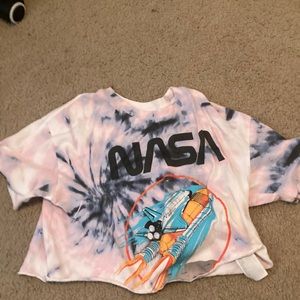 Cropped top, nasa shirt